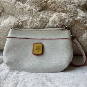 GUESS White Pink Monogram Wristlet Clutch Wallet | Logo Pattern Classic